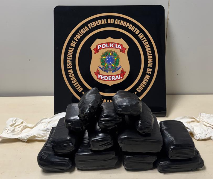 PF prende mulher por tráfico de drogas no Aeroporto de Manaus