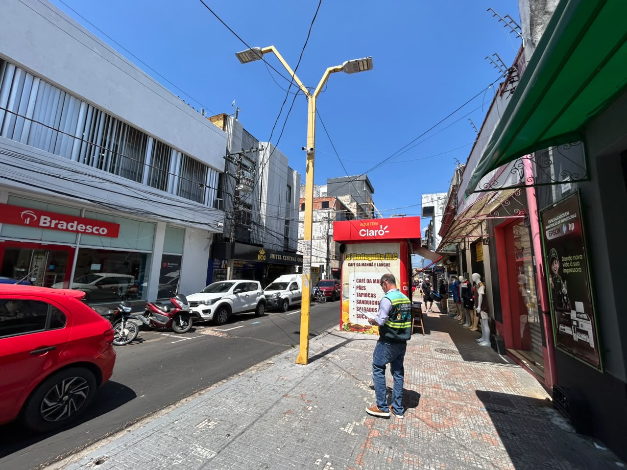 Prefeitura avança na modernização da infraestrutura urbana de iluminação pública do centro de Manaus