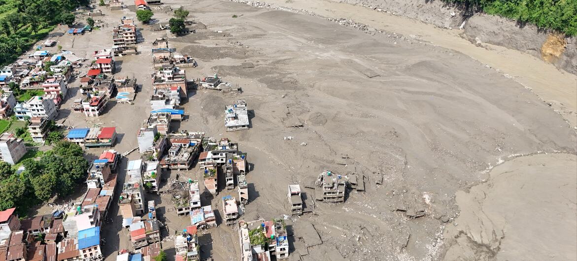 Nepal em alerta: novo risco de enxurrada suspende resgates