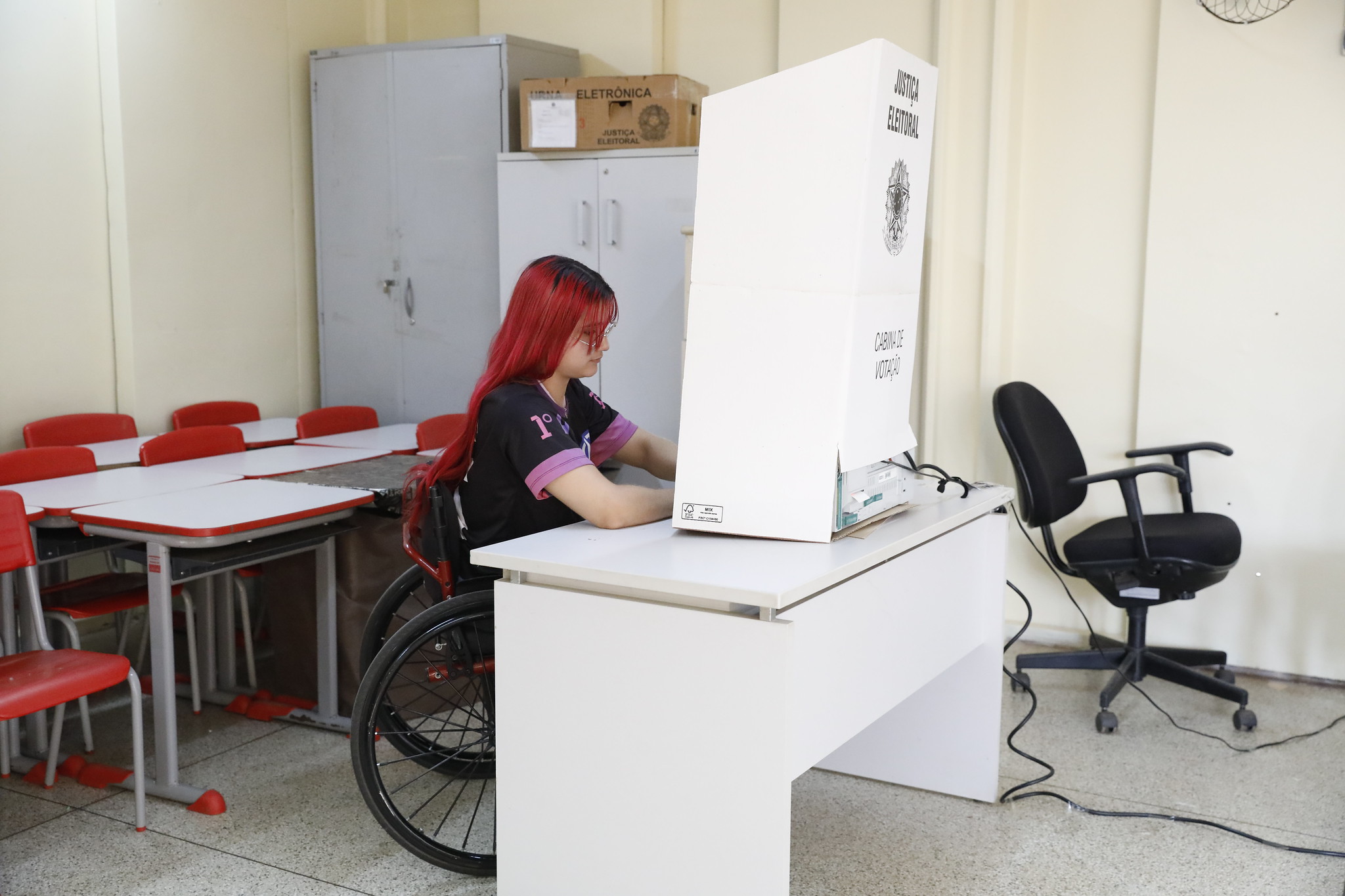 Seu Voto Importa: transporte gratuito busca garantir acesso de eleitores com deficiência às urnas